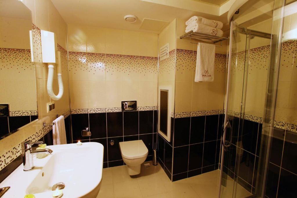 Saadet Grand Hotel Hatay Værelse billede